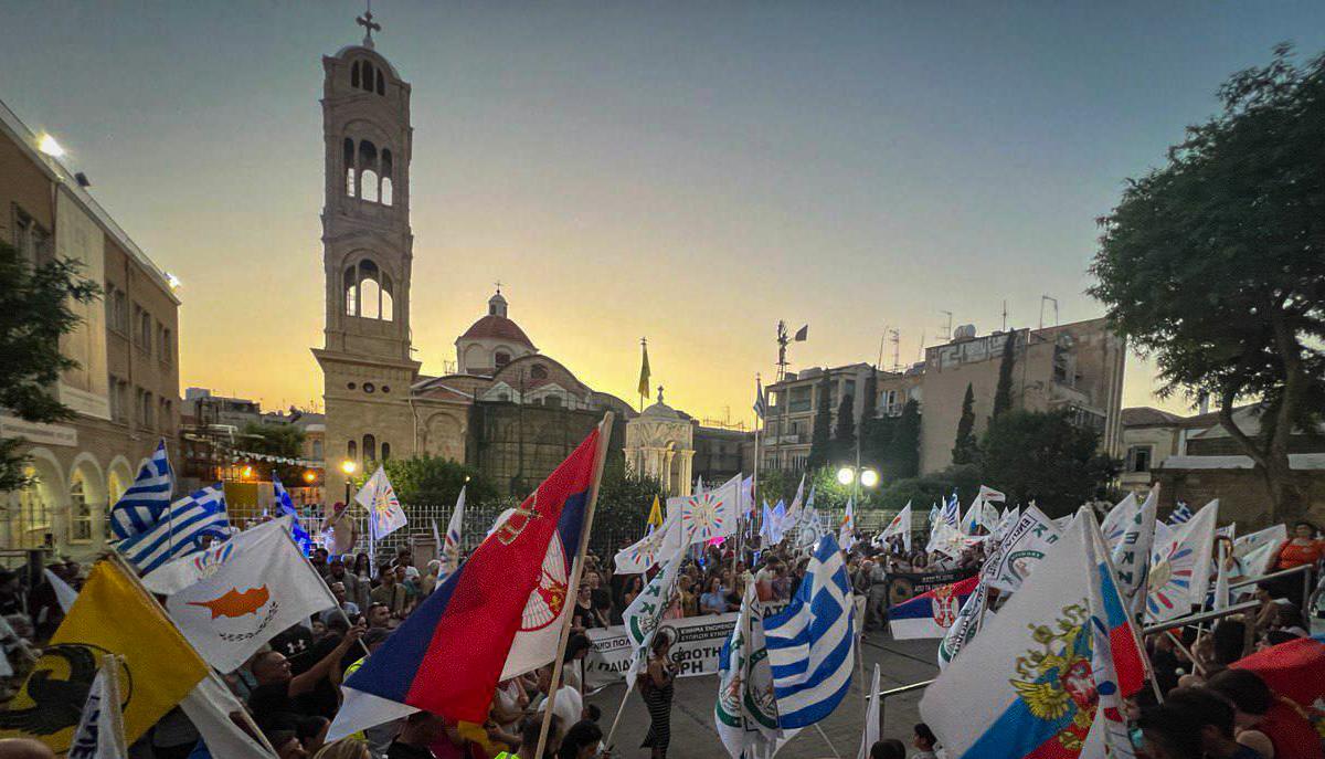 Русский язык покоряет Кипр: слышите его ритм? 