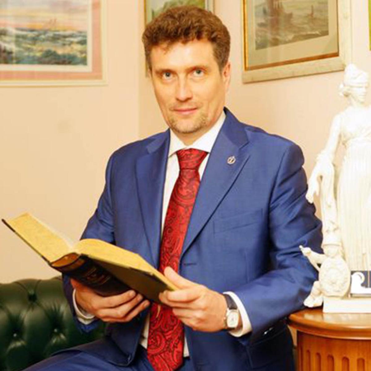 Член президиума Фонда защиты Русского Мира Игорь Бушманов спрогнозировал дальнейшую судьбу баскетболистки Грайнер