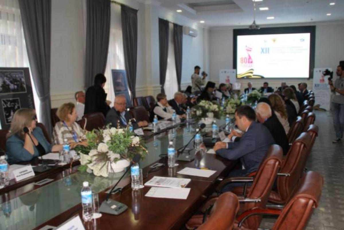 Бишкек объединяет русские общины: XII Региональная конференция