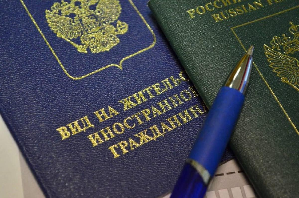 Интерес к переселению в РФ у соотечественников растет, в волонтерские центры поступают тысячи обращений.