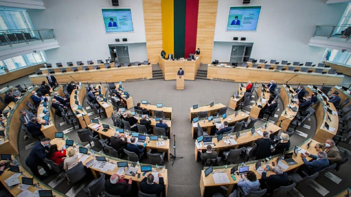 Парламент Литвы денонсировал договор с Россией о правовой помощи.