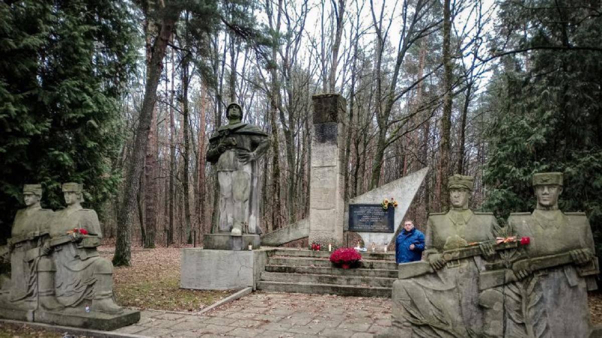Память о героях: Акция РКПО в Польше ко Дню Неизвестного Солдата!