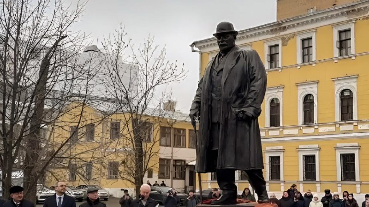 Новый монумент в Москве: Память о руководителе уголовного сыска Аркадии Кошко!