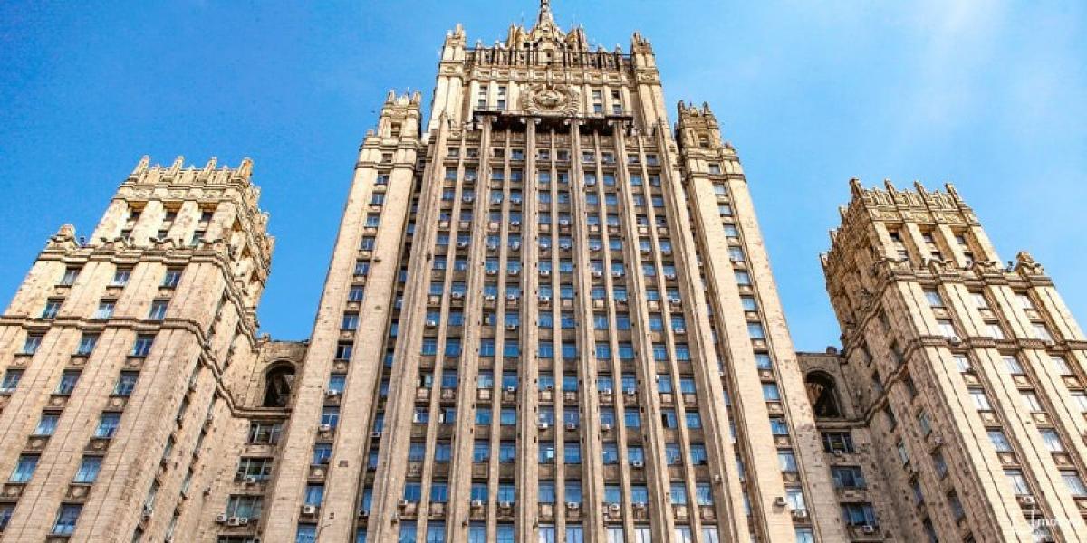 МИД России: соотечественники за рубежом сталкиваются с давлением и дискриминацией